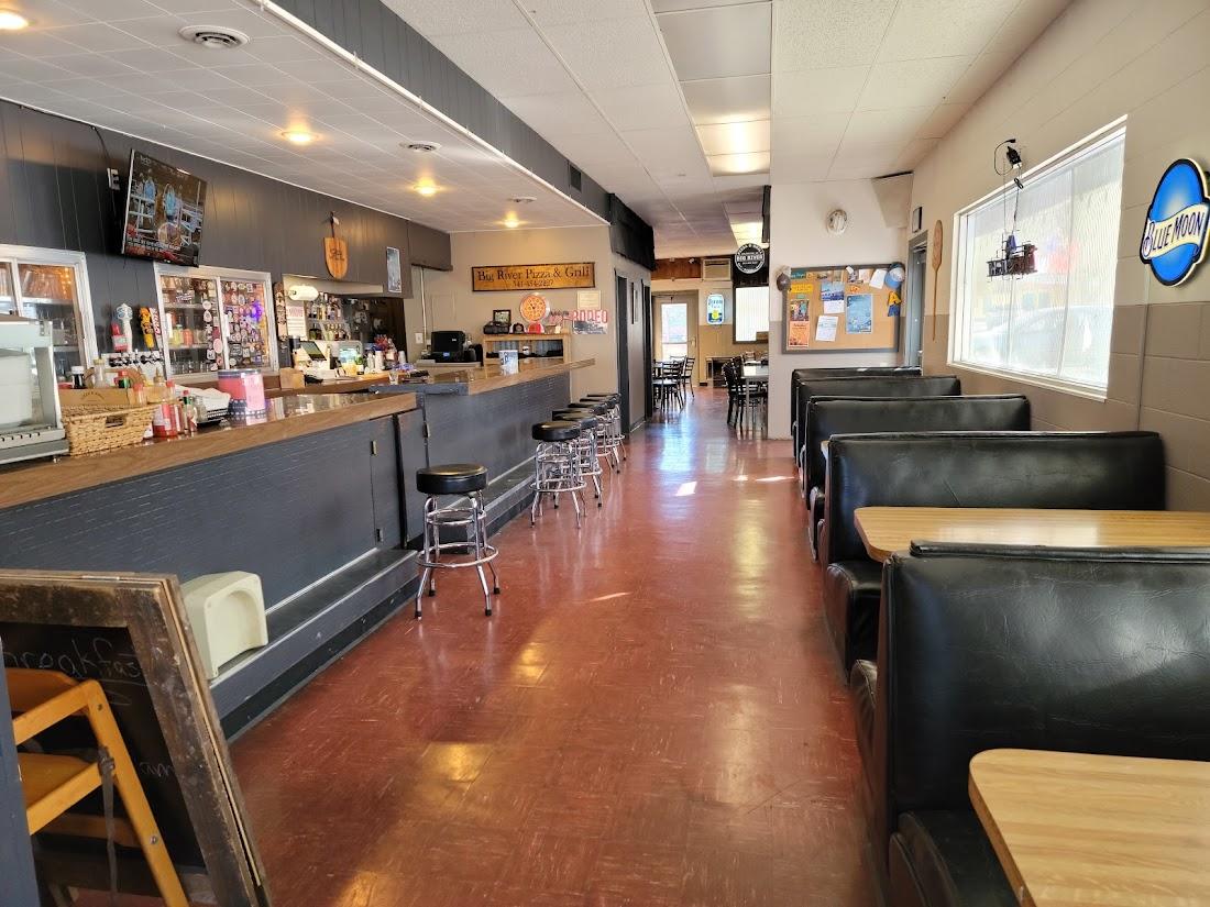 Big River Pizza & Grill